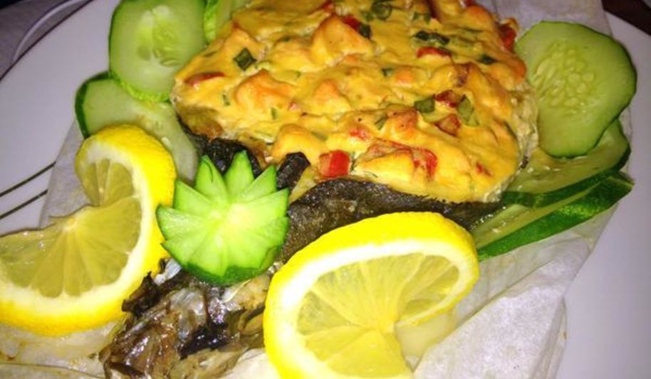 Рецепт сибаса с творожно-сырным суфле и семгой