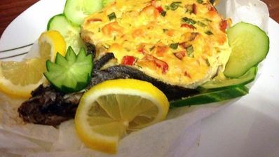 сибас с творожно-сырным суфле и семгой