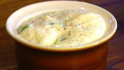 сливочное суфле с зеленым луком и тимьяном