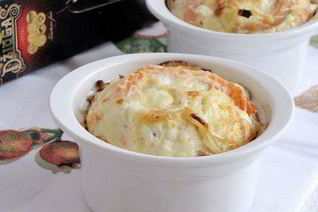 Суфле с рисом, семгой и сыром Джюгас