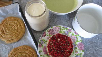 торт-суфле мята с земляникой