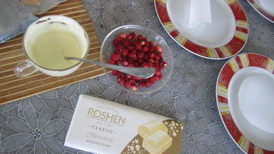 торт-суфле мята с земляникой