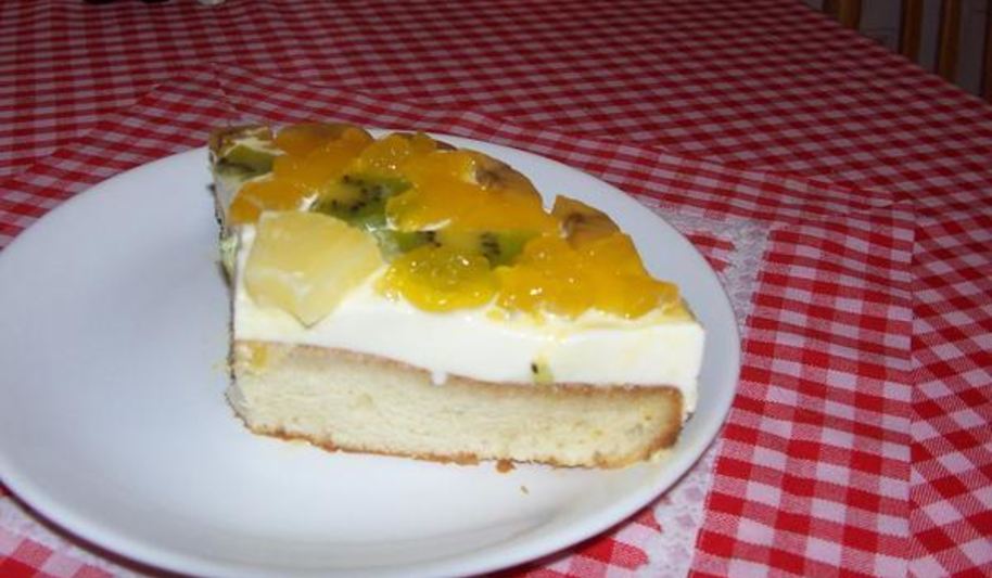 Рецепт торта-желе со сливочным суфле и фруктами