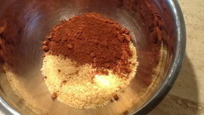 вишнево-шоколадное суфле