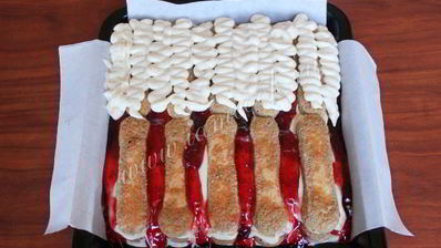 тирамису клубничный