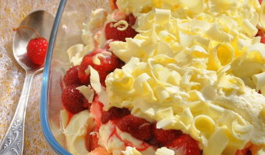 Рецепт тирамису с клубникой и белым шоколадом