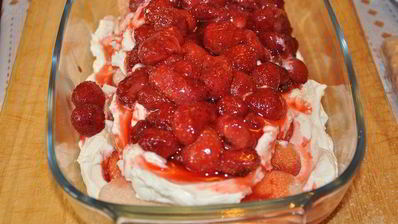 тирамису с клубникой и белым шоколадом