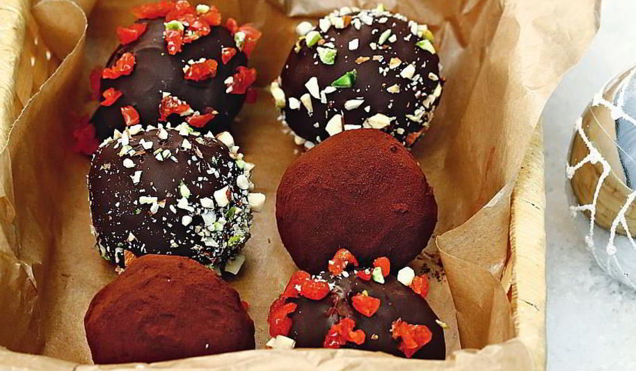 Рецепт трюфелей с вяленой вишней