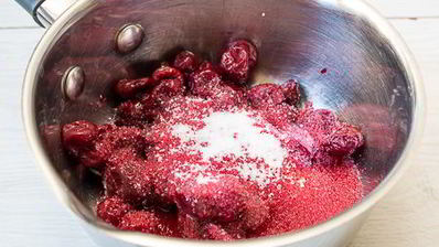 вишневое йогуртовое желе