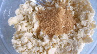 яблочно-вишневый крамбл