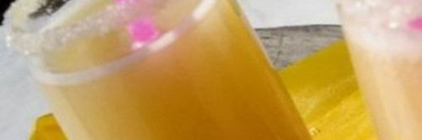 Яблочный сорбет с ликером Куантро