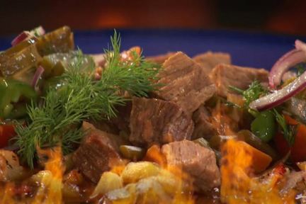 Азу из говядины с соленой черемшой