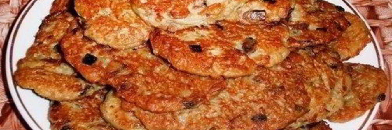 Деревенские драники с луком и грибами