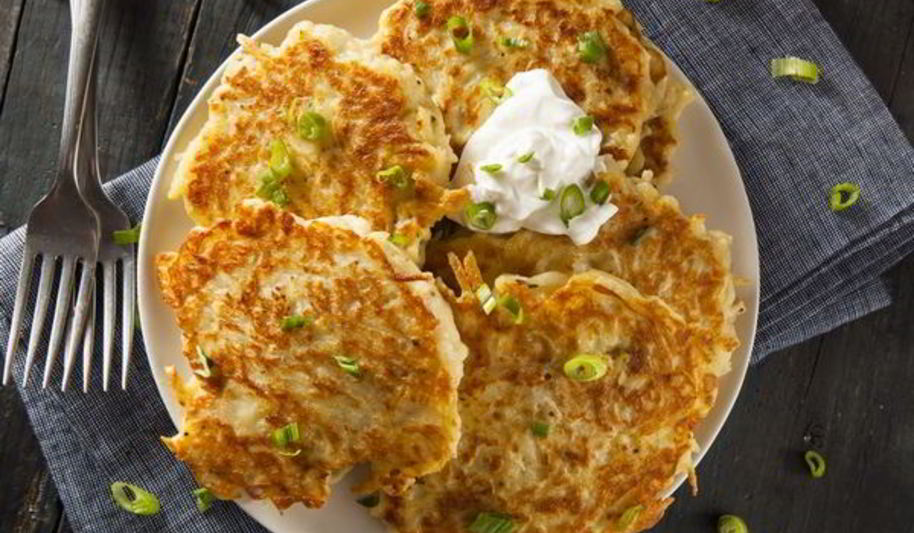 Рецепт домашних картофельных драников к завтраку