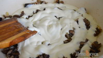 драники из картошки с грибным соусом