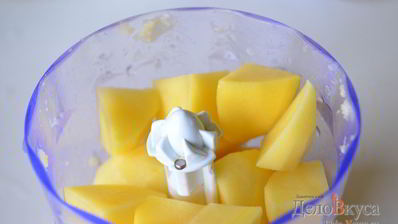 драники из картошки с грибным соусом