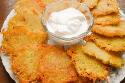 Драники с чесноком