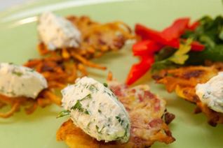 Драники с колбасой и сырной пастой