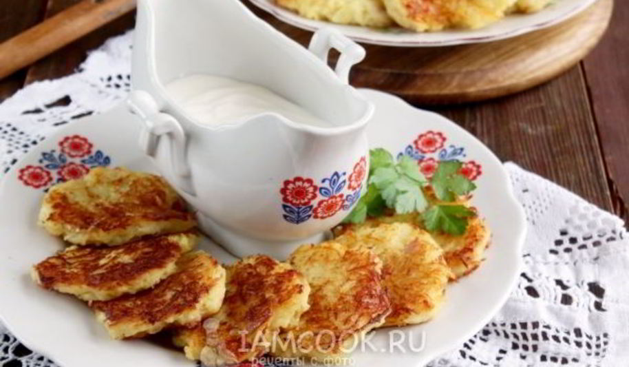 Рецепт драников с ветчиной и сыром