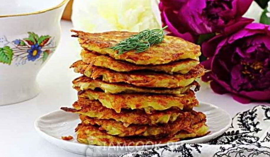 Рецепт картофельных драников с колбасой и сыром