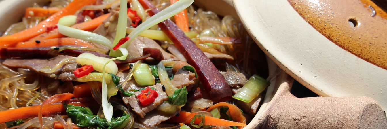 Джаб Чи — корейская стеклянная лапша