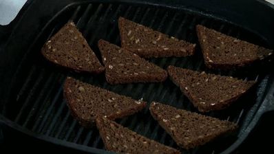 форшмак с зерновым хлебом