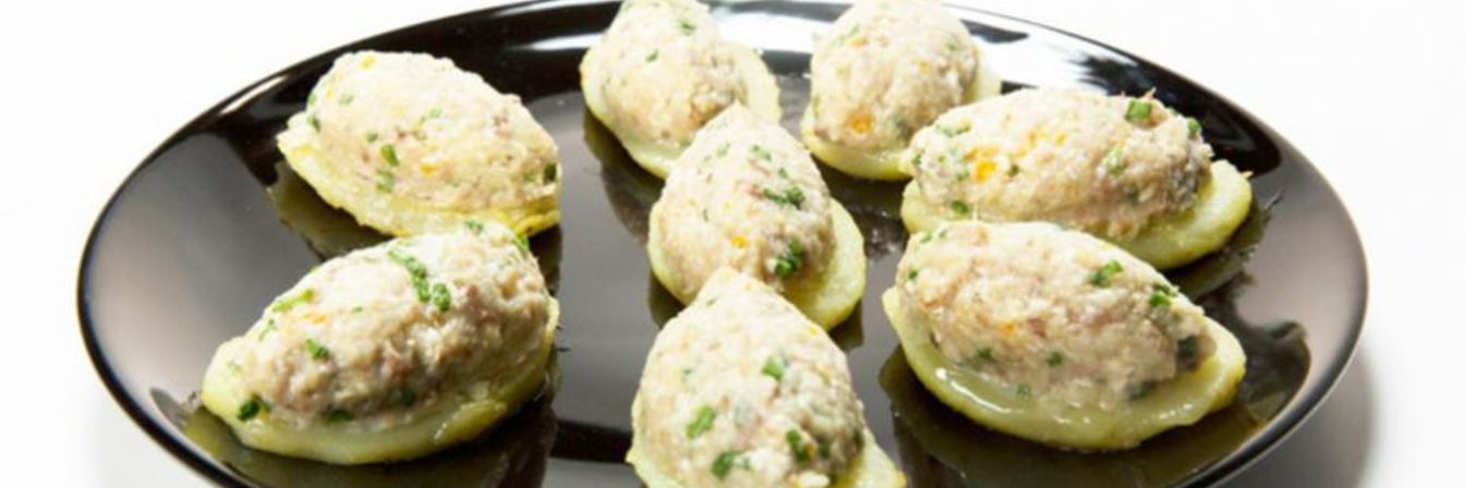 Запеченный форшмак на картофельных медальонах