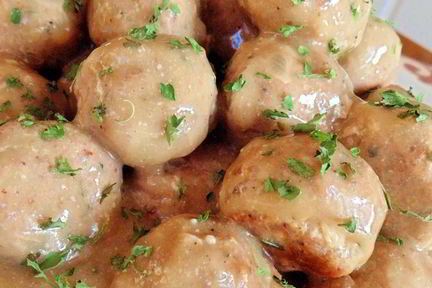 Фрикадельки из фарша индейки с подливой