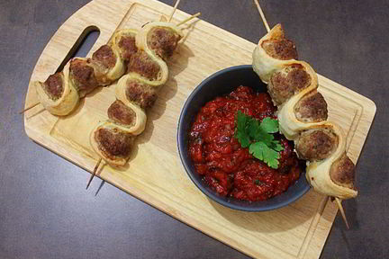 Фрикадельки на шпажках