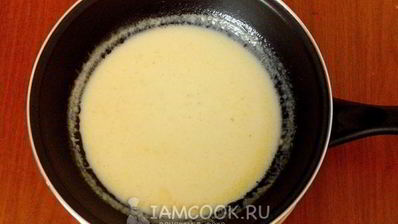 фрикадельки под сливочным соусом