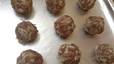 фрикадельки с капустой в духовке