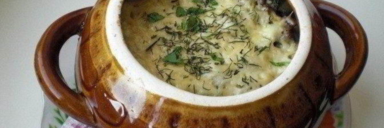 Фрикадельки с картошкой и грибами в горшочках