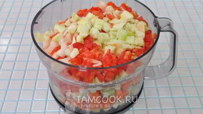 фрикадельки с овощами и розмарином