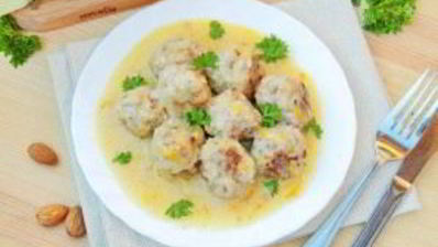 фрикадельки с пармезаном и миндалем