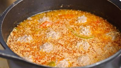 фрикадельки с подливкой