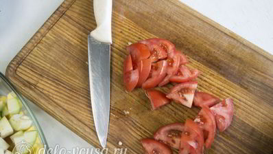 фрикадельки в духовке с овощами