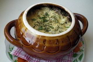 Фрикадельки в горшочке по-русски