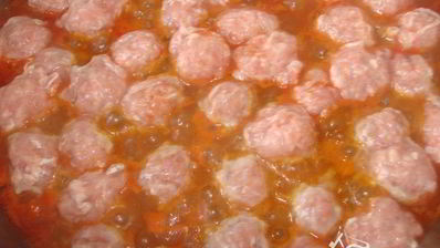 фрикадельки в соусе нежные