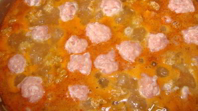 фрикадельки в соусе нежные