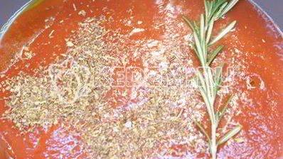 фрикадельки в томатном соусе с пастой