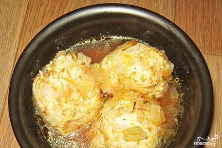 Фрикадельки в томатном соусе в мультиварке