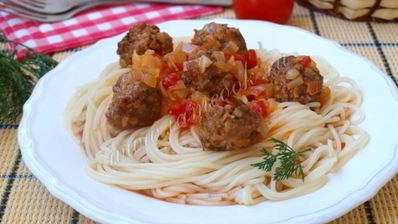 фрикадельки в томатном соусе