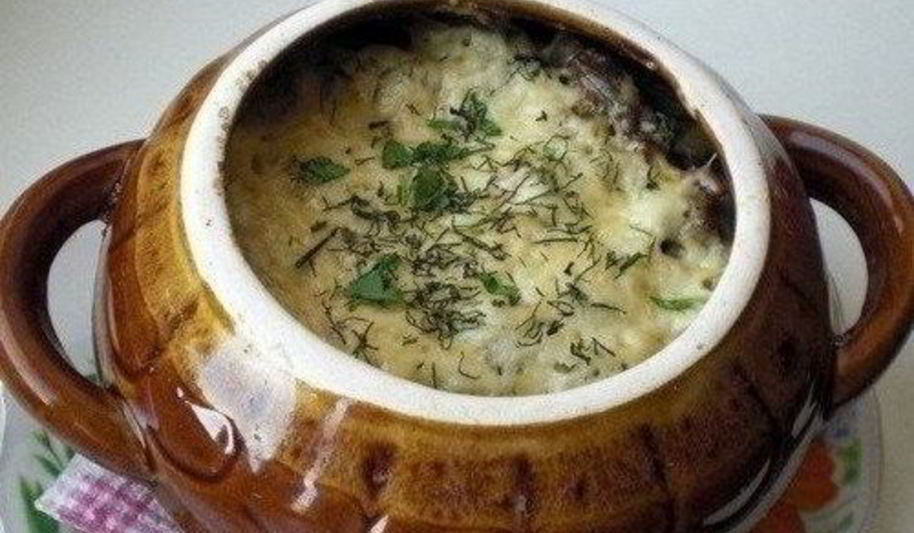 Рецепт картофеля с фрикадельками и грибами в горшочках