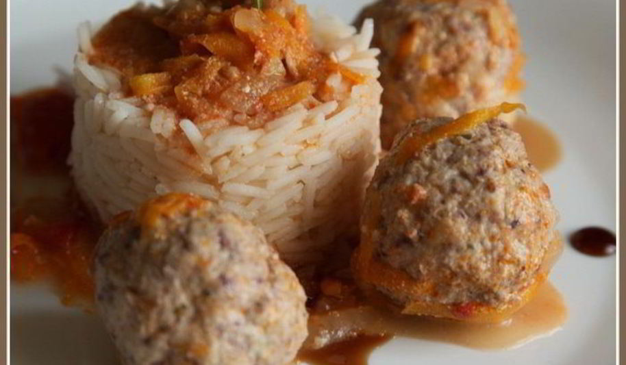 Рецепт куриных фрикаделек в томатном соусе