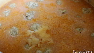 мясные фрикадельки в сметанно-томатном соусе