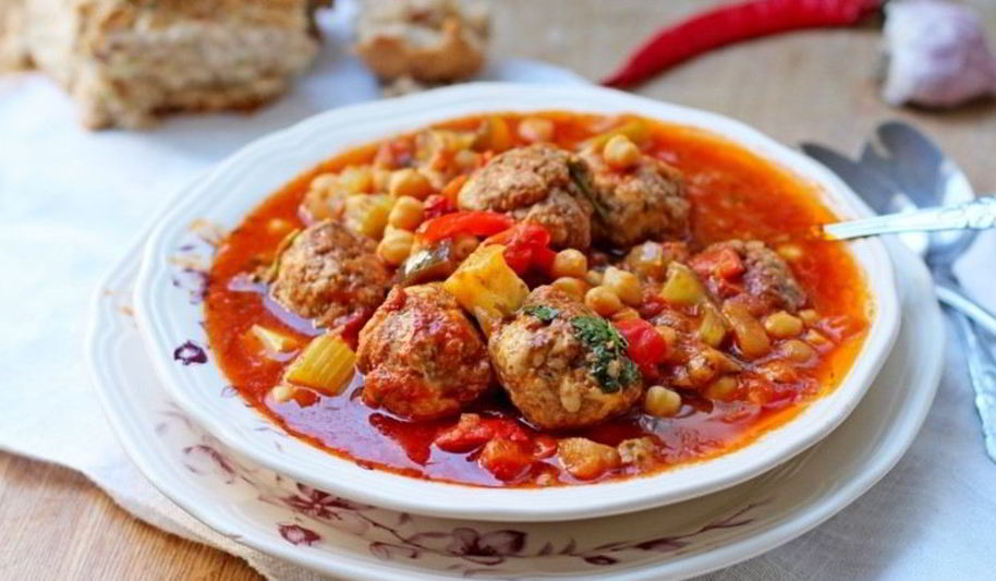 Рецепт нута с овощами и фрикадельками