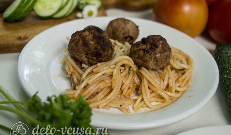 Рецепт спагетти с фрикадельками в соусе