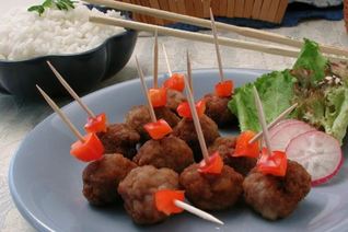 Свиные фрикадельки по-тайски