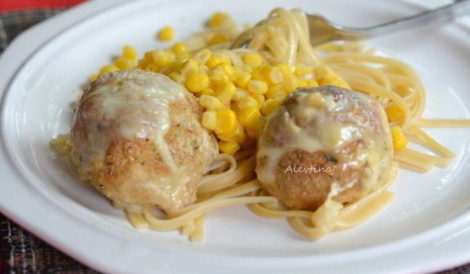 Рецепт сырных куриных фрикаделек