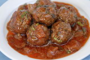 Тушеная капуста с фрикадельками